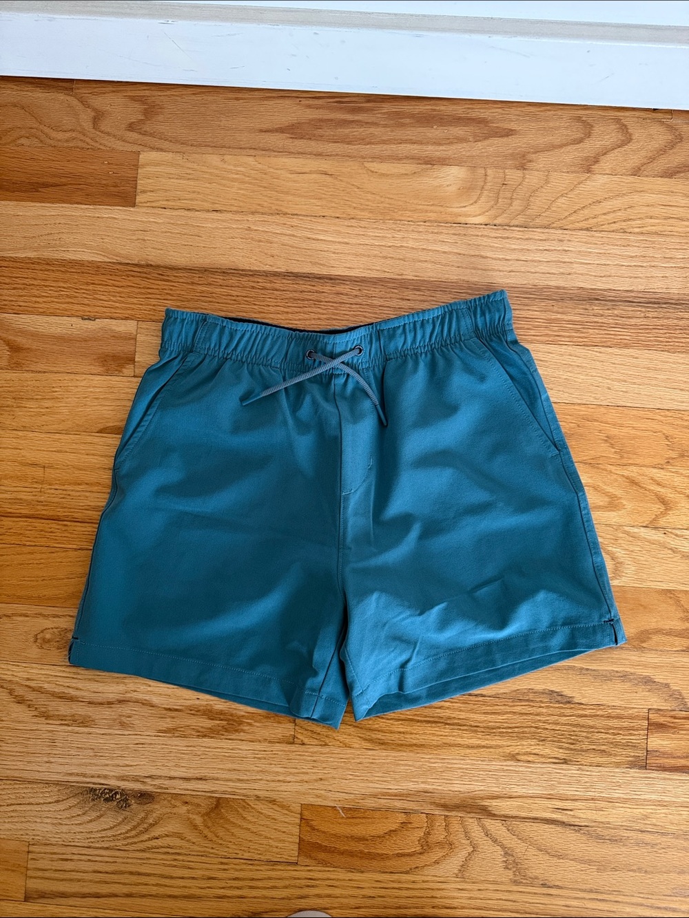 Vineyard Vines Boys Performance Shorts